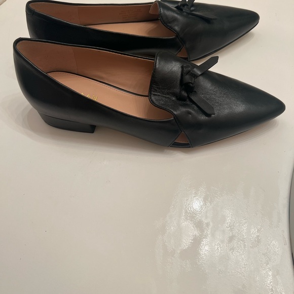 NWOT Cole Haan Flats - Picture 3 of 4